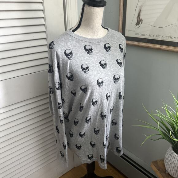 SKULL CASHMERE Top Womens Medium Gray 100% Cotton Skull Print Halloween Horror - Picture 4 of 10